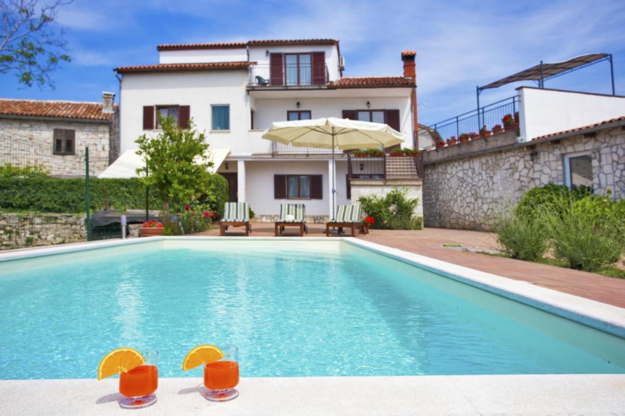 Holiday Home Elvis, Village Kujici Hreljići Exterior foto