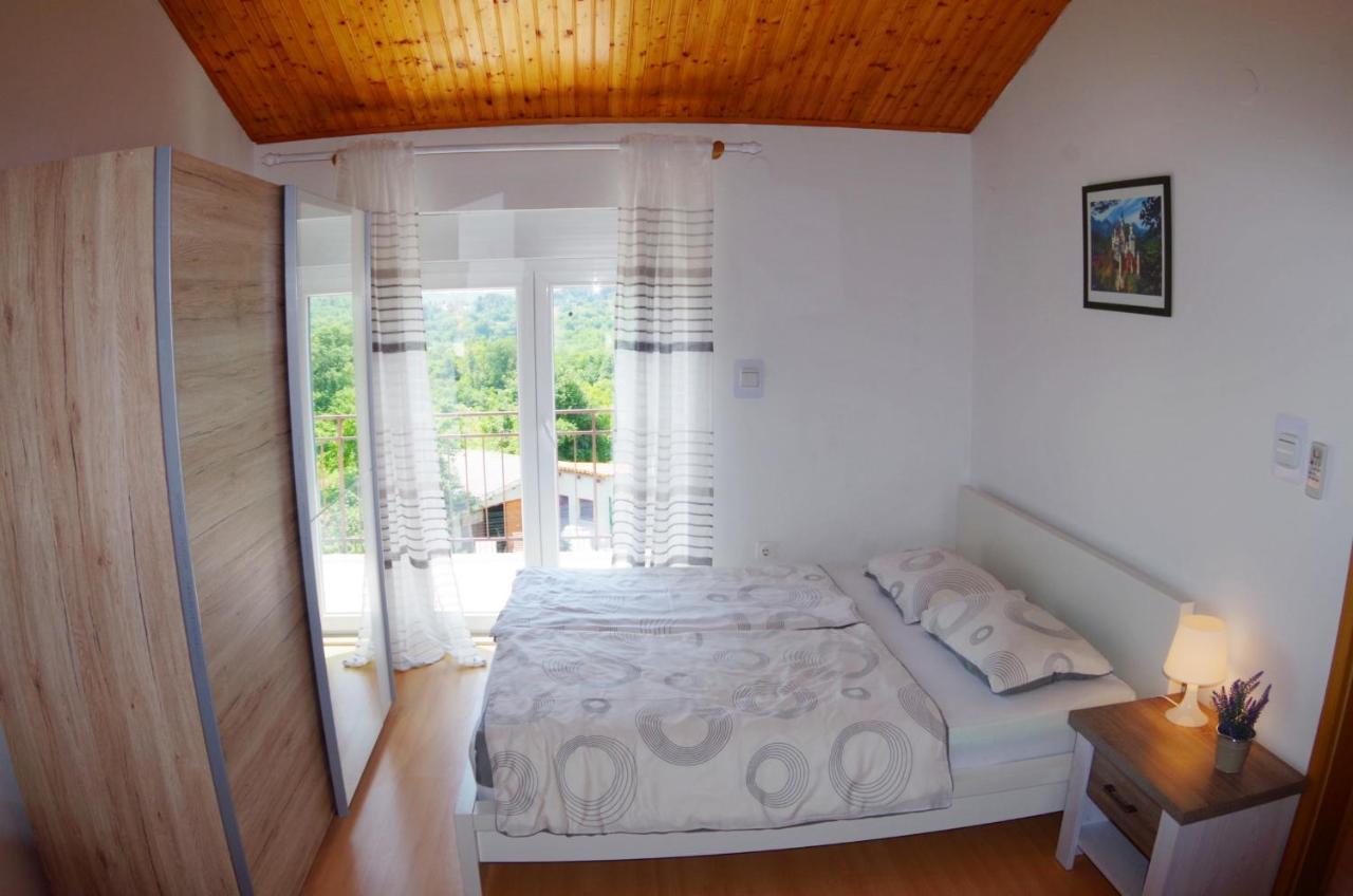 Holiday Home Elvis, Village Kujici Hreljići Exterior foto
